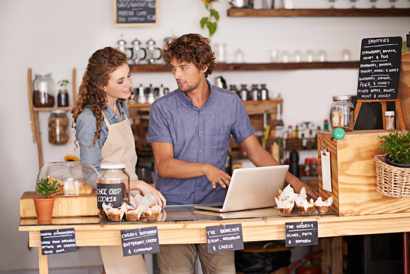 Step 4: Choose the Right Platform to Sell Your Course (How Selldone…
