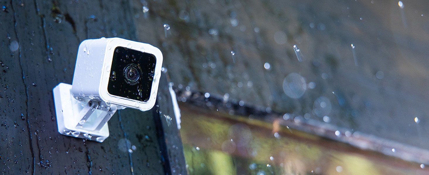 Color night vision: A brand-new Starlight Sensor captures full-color nighttime video. Theβ¦