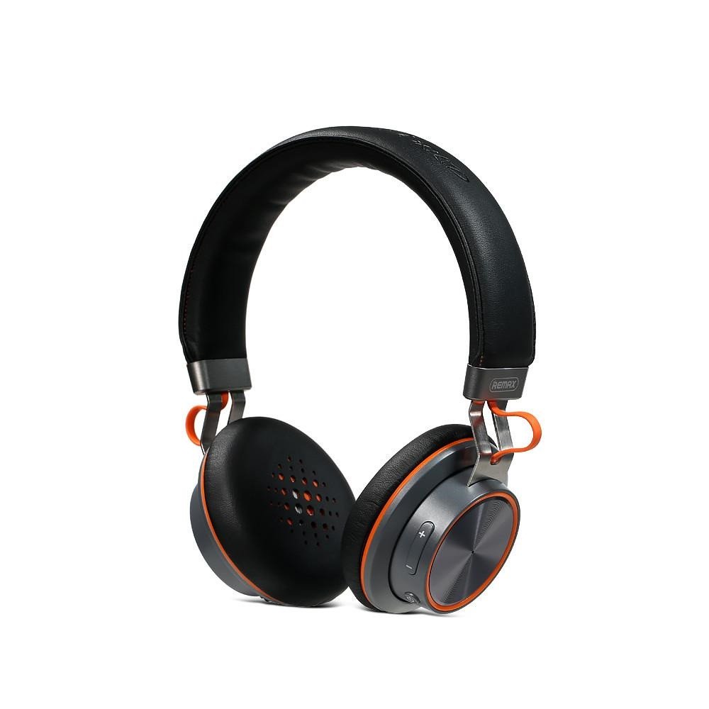 
 	Headset soft PU coated material, feels very smoothly without feeling heart ear when used with fairly large diameter is 76mm ear.
 	Compatible with most audio devices currently on the market.
 	Ranging from intelligent devices for iOS &amp; android or until the device connected via AUX port.
