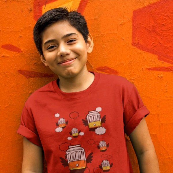 Flying Lisbon Trams Kids' T-Shirt