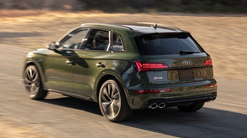 Despite its maniacal behavior, the SQ5 relaxes and shows its luxurious side…