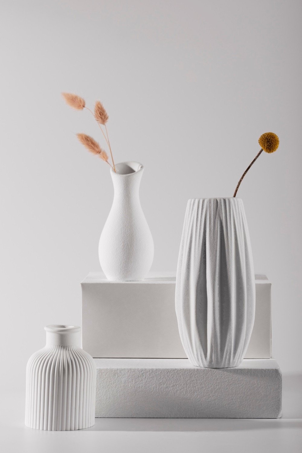 Starting with the "Twilight Glow Candle Holder", it sets a tranquil ambiance…