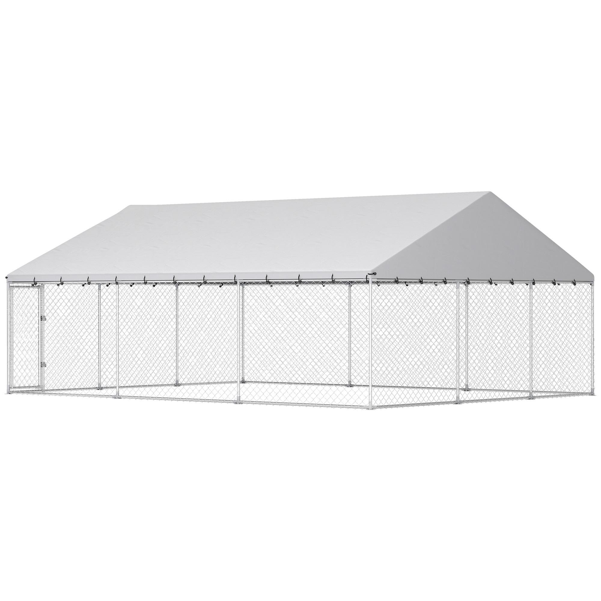 600 cm Silver Dog Run with Covered Outdoor Space